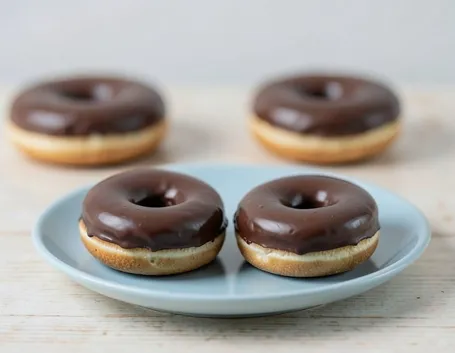 Ciambelle con cioccolato senza glutine e lattosio