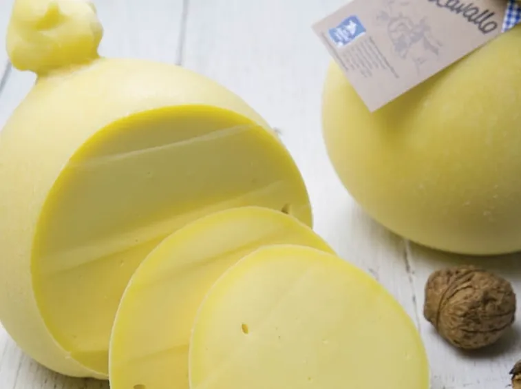 Caciocavallo affettato