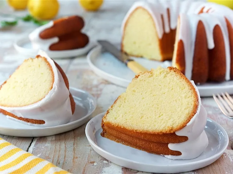 Torta senza glutine pronta da servire