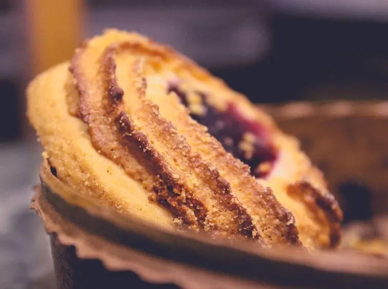 Biscotti con marmellata
