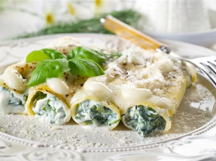 Cannelloni besciamella