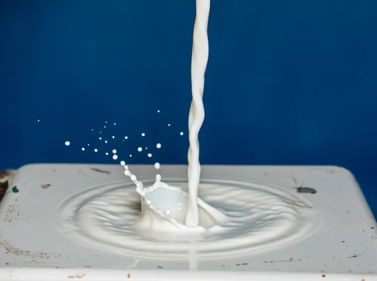 Latte bianco