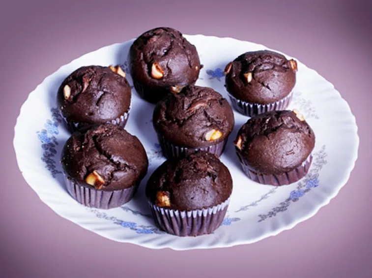 Deliziosi muffin al cioccolato vegani