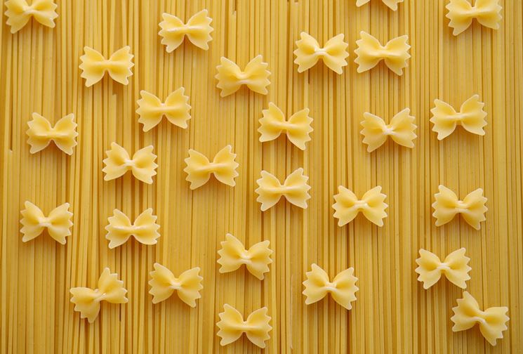 Farfalle e spaghetti biologici