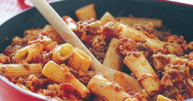 Rigatoni biologici alla bolognese