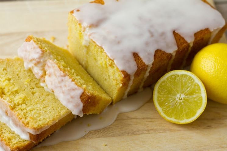 Torta al limone e mais