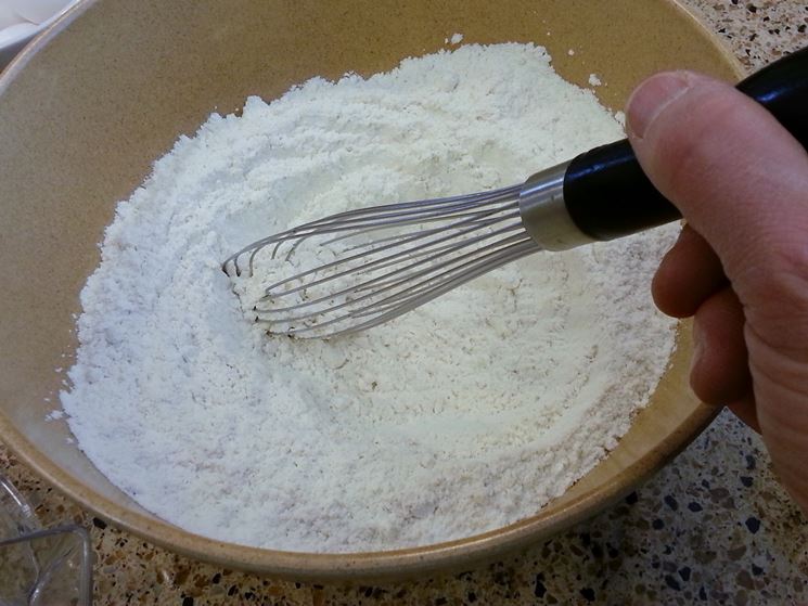 Preparazione torta di riso