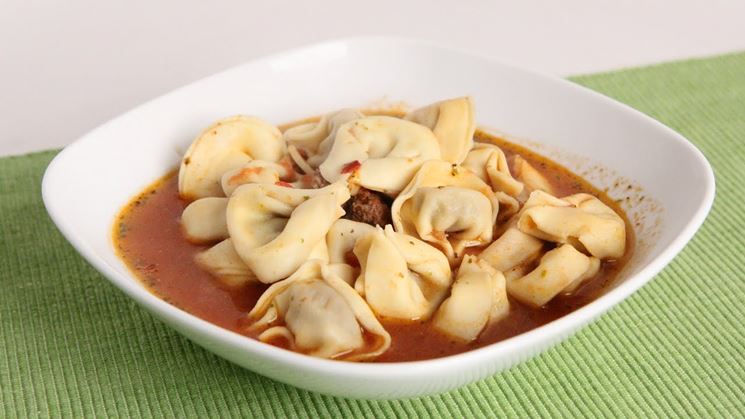 Tortellini senza glutine in brodo