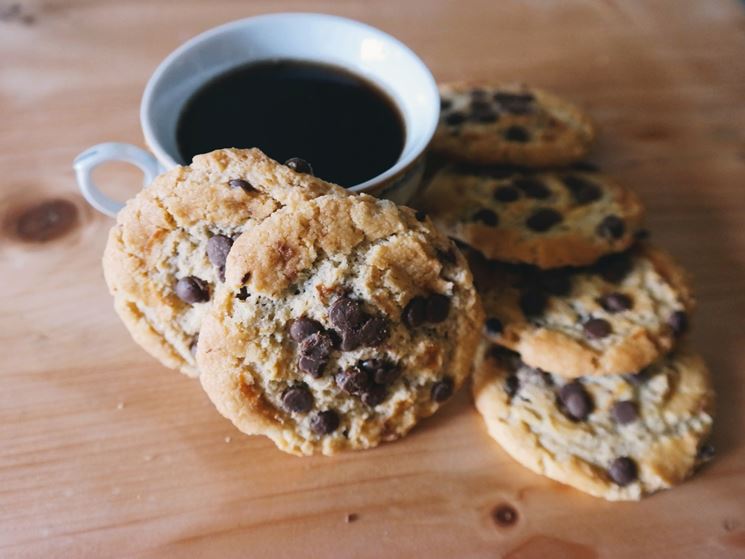 Biscotti con le gocce di cioccolato