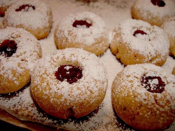 Biscotti con confettura senza glutine