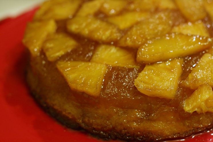 Torta all'ananas