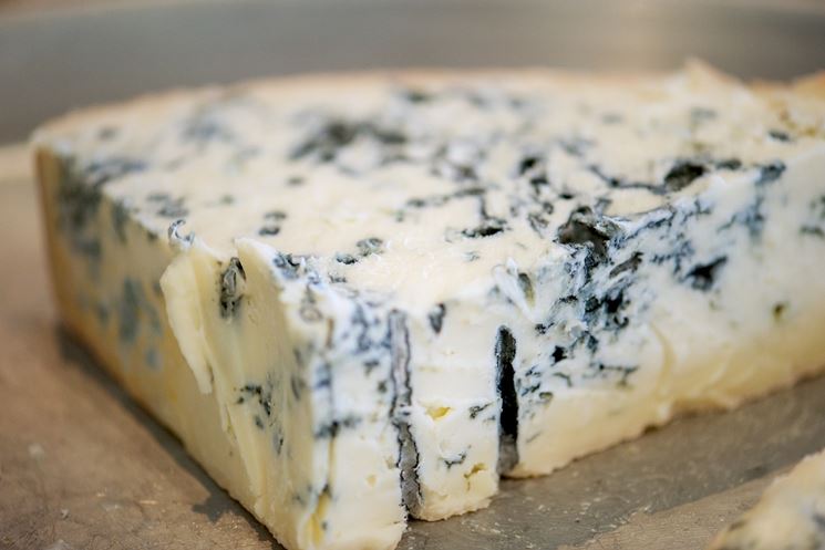 Il gorgonzola ha pochissimo lattosio