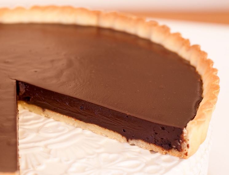 Crostata vegana alla crema di cioccolato